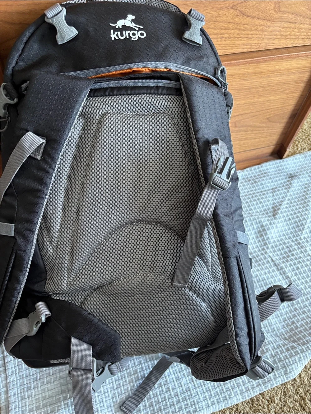 Kurgo G-Train K9 Dog Carrier Backpack Black Holds Up To 25 lbs.